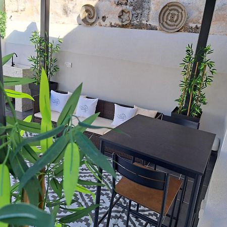 Mae Apulian Rooms 格罗塔列 外观 照片