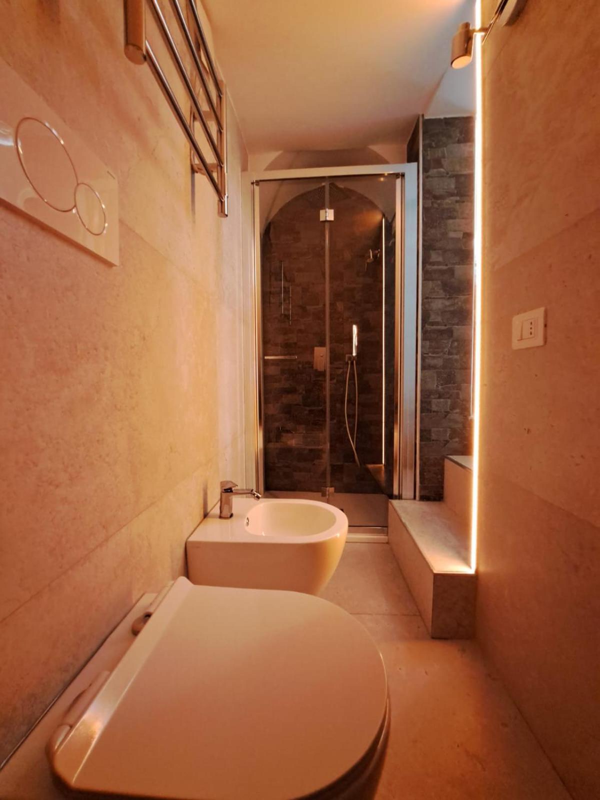 Mae Apulian Rooms 格罗塔列 外观 照片