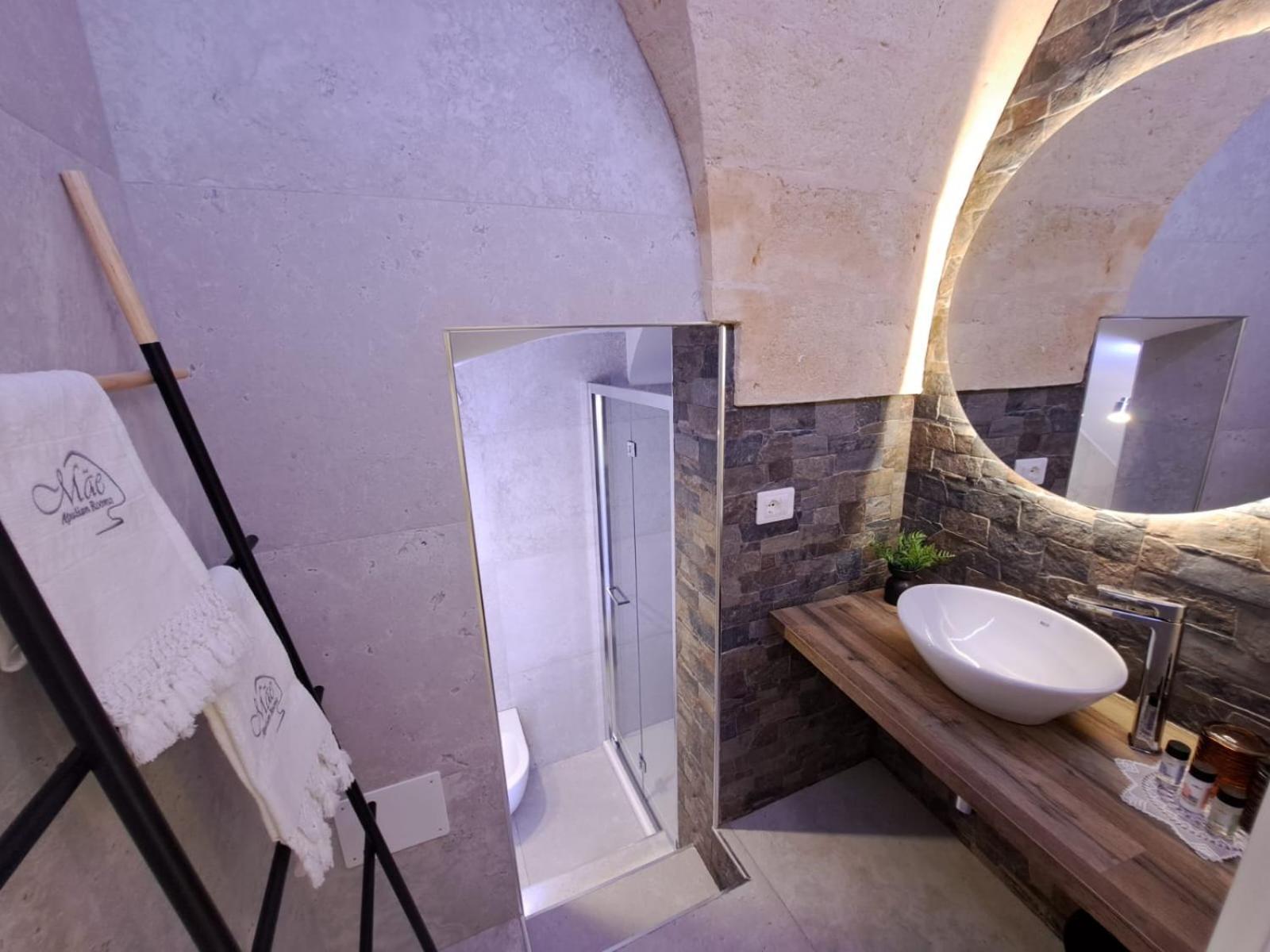 Mae Apulian Rooms 格罗塔列 外观 照片