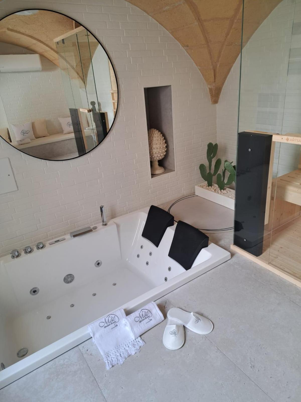 Mae Apulian Rooms 格罗塔列 外观 照片