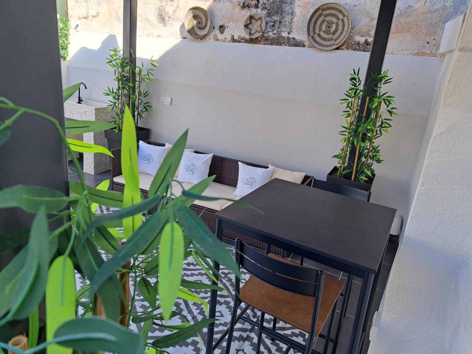Mae Apulian Rooms 格罗塔列 外观 照片