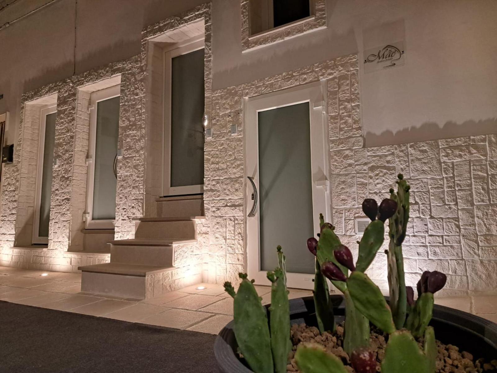 Mae Apulian Rooms 格罗塔列 外观 照片