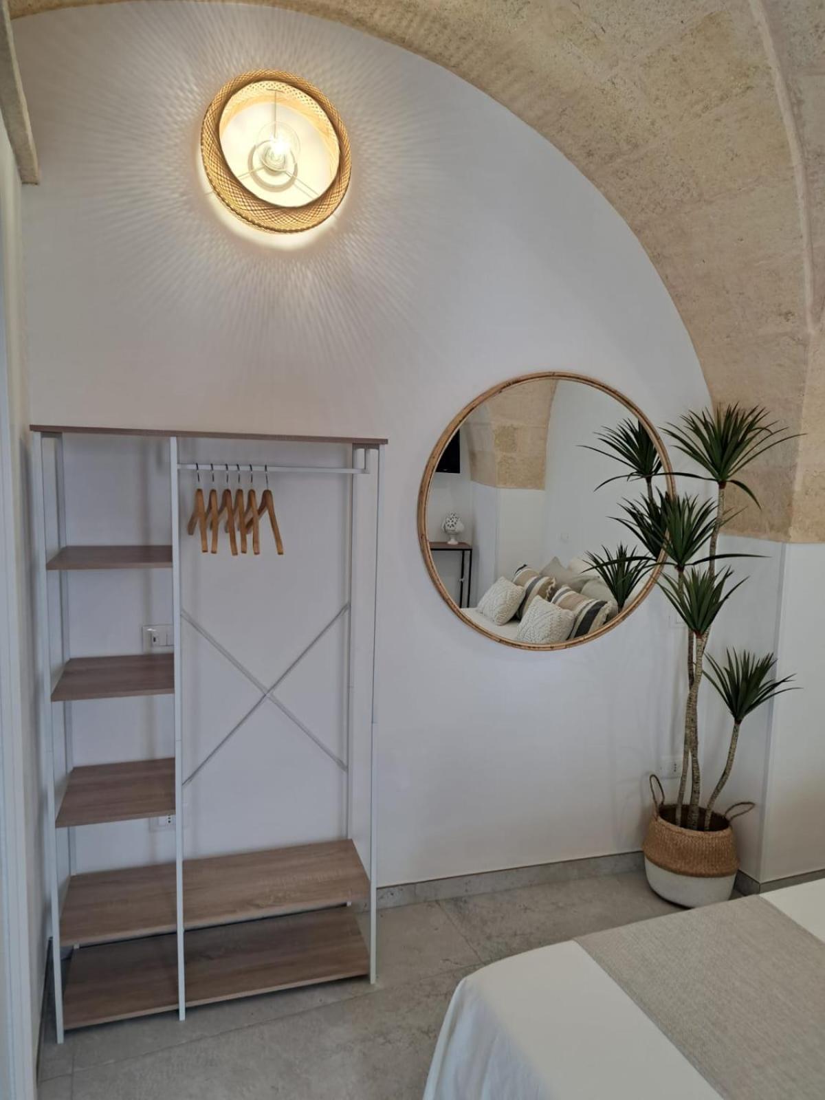 Mae Apulian Rooms 格罗塔列 外观 照片