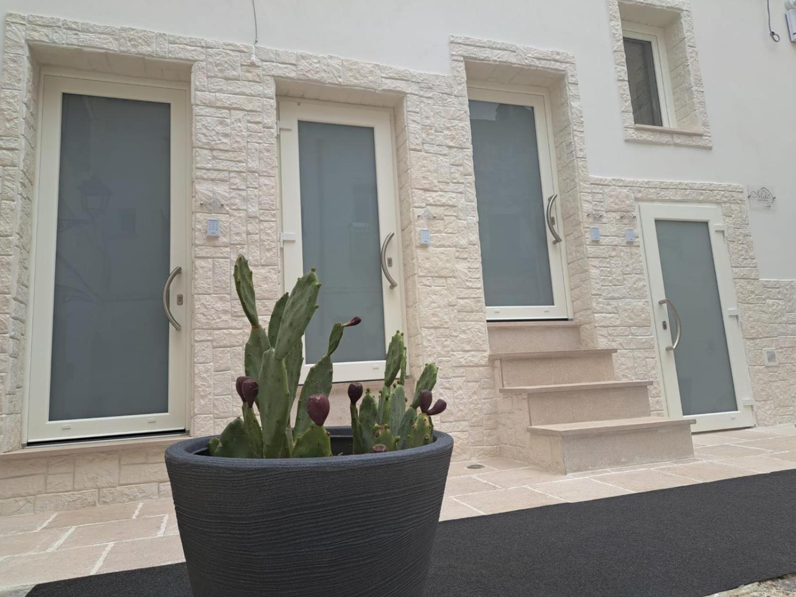 Mae Apulian Rooms 格罗塔列 外观 照片